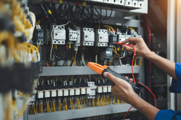 Best Local Electrician Companies  in Riverside, IL